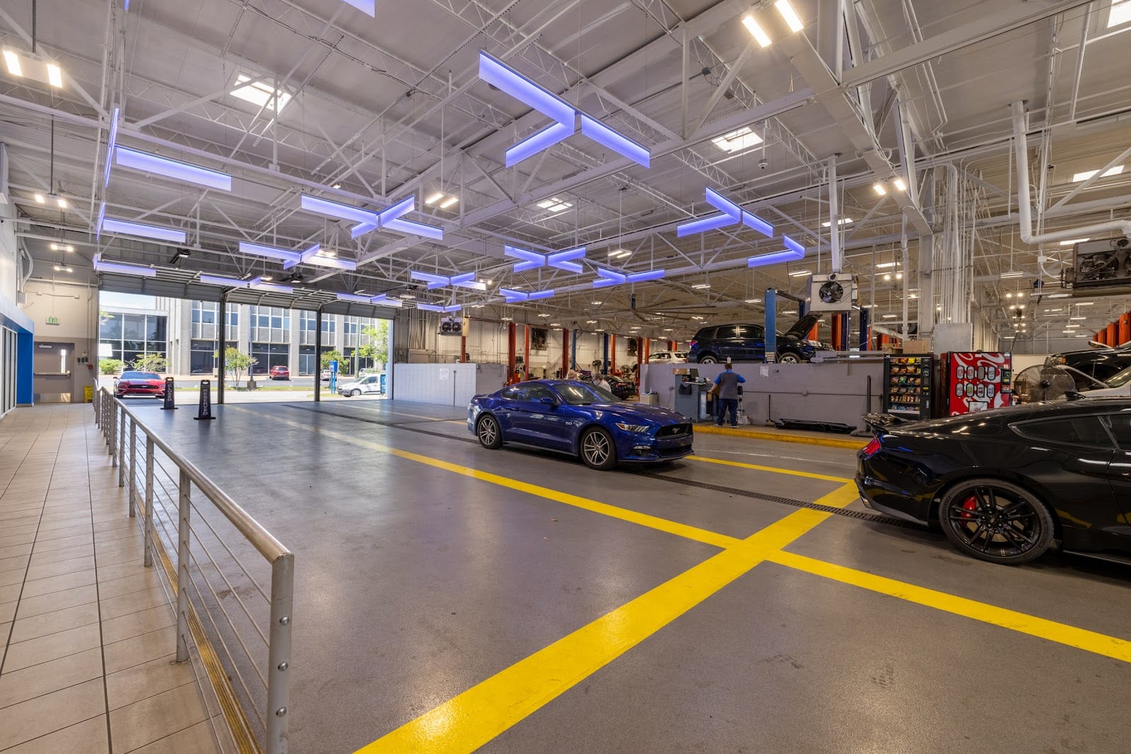 AutoNation Ford Mobile Service Center