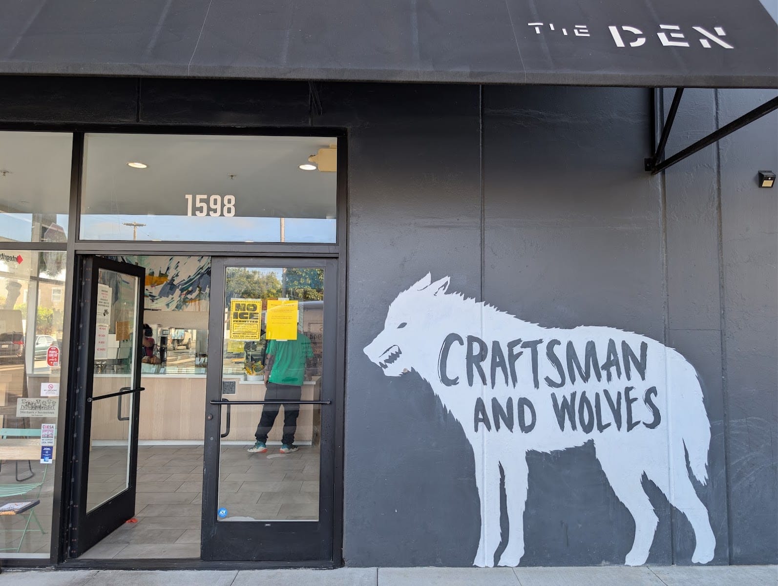 Craftsman and Wolves the Den, photo 4