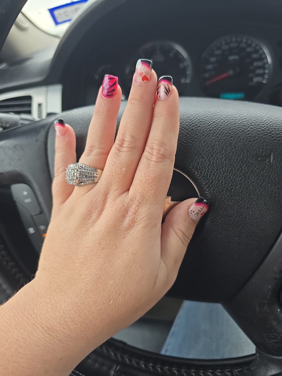 Sunny Nails
