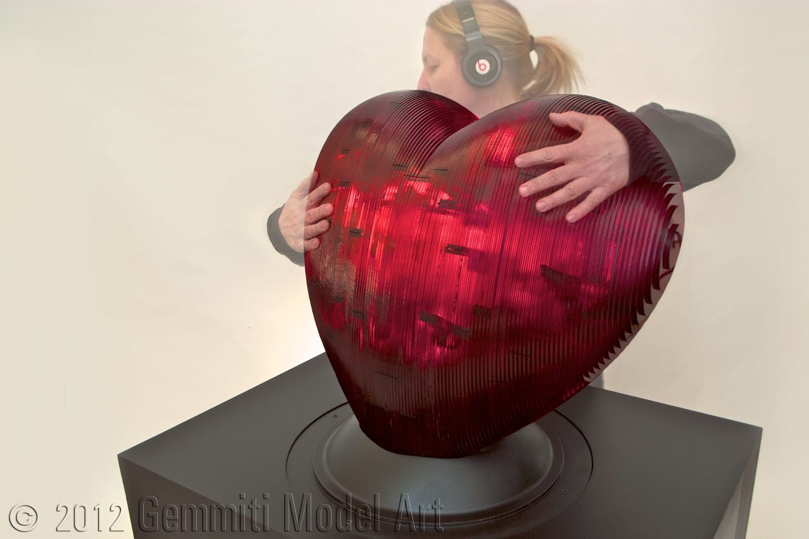 Gemmiti Model Art