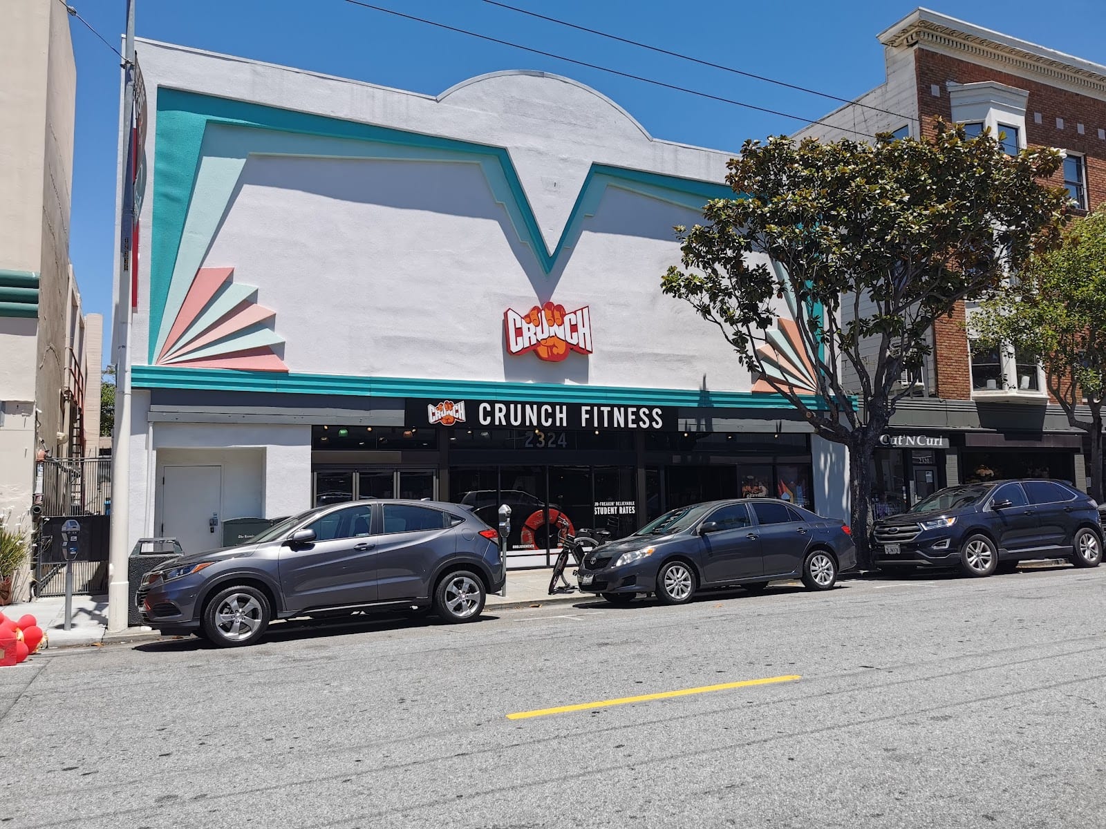 Crunch Fitness