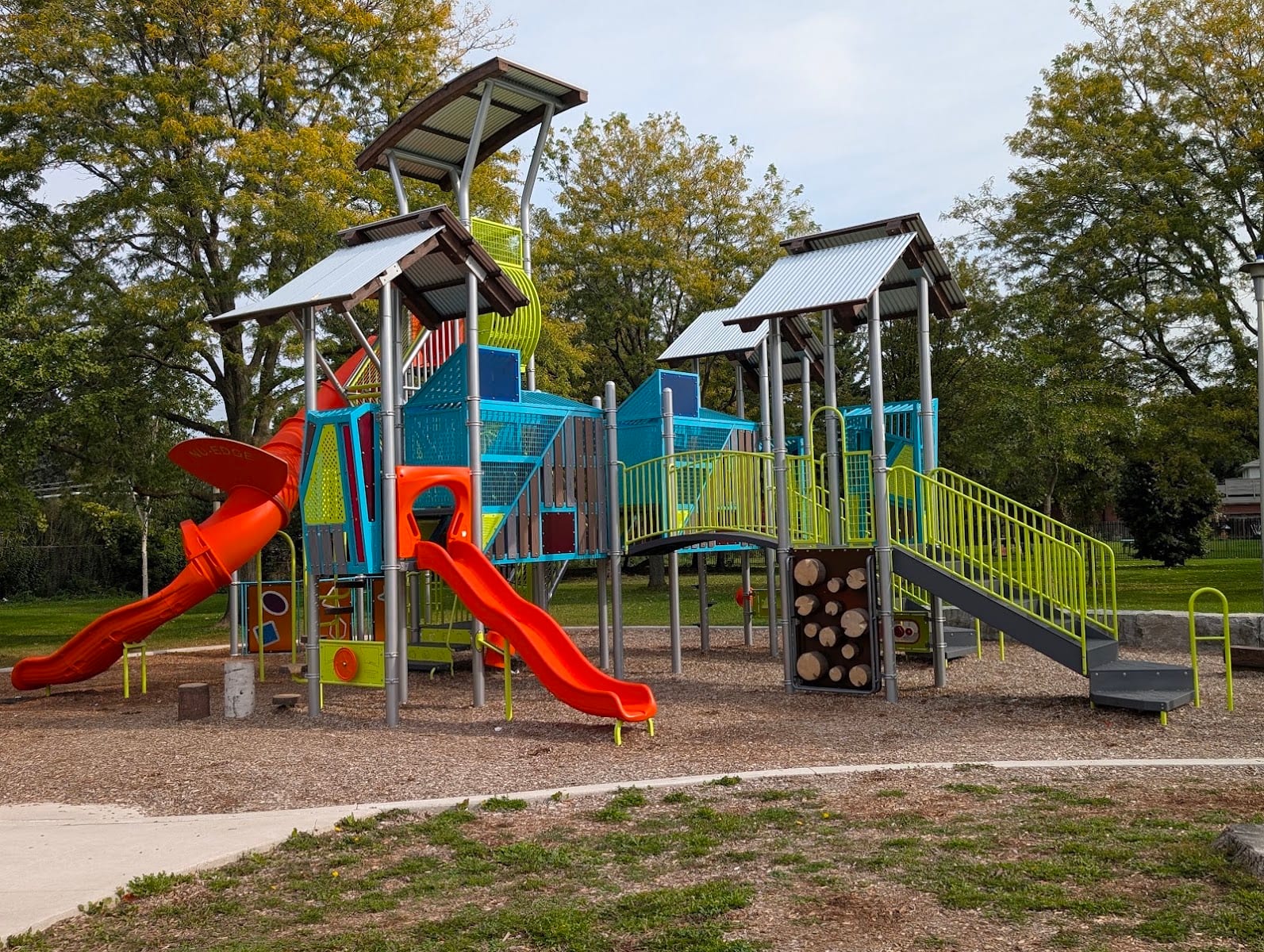 Charlton Park Playground