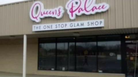 Queen’s Palace LLC