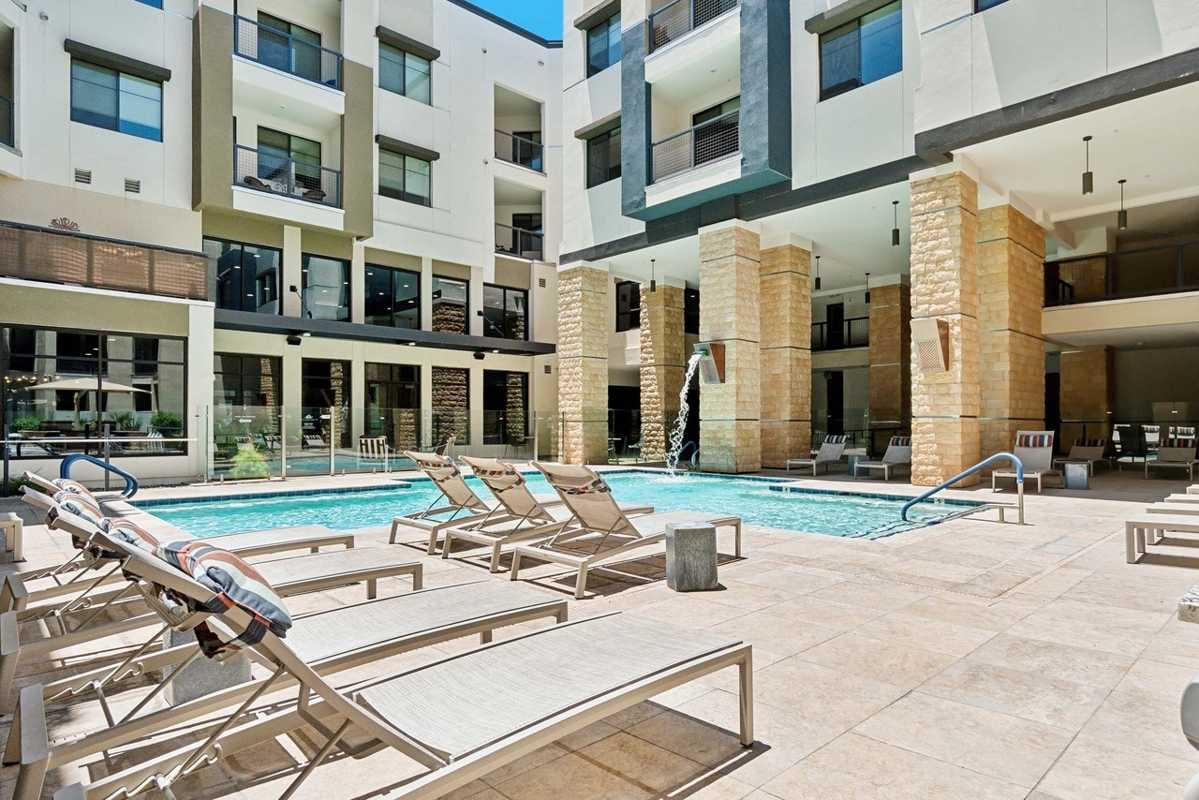 Scottsdale Grand, photo 2