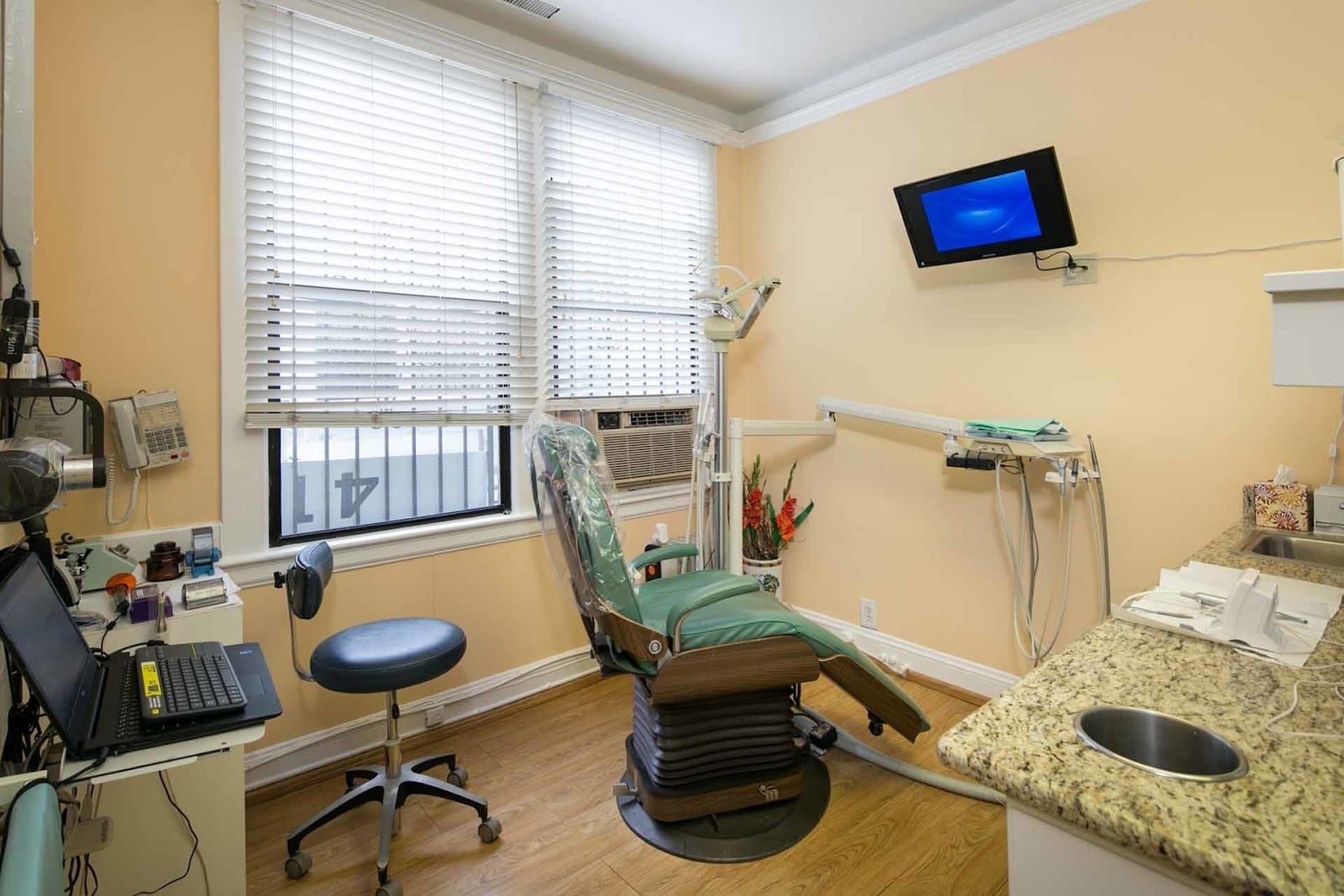 Chua Family Dental, photo 4