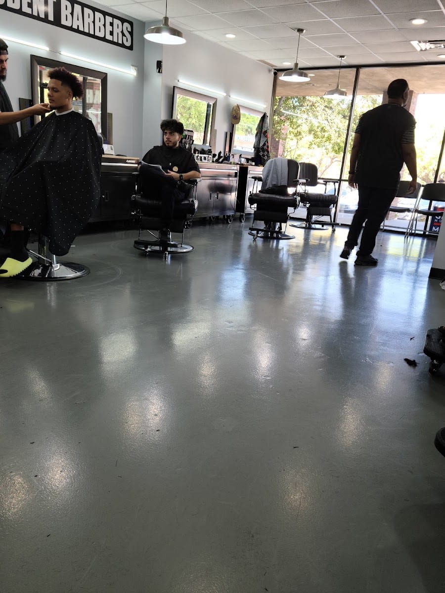 Bladesmith Barber College, photo 4