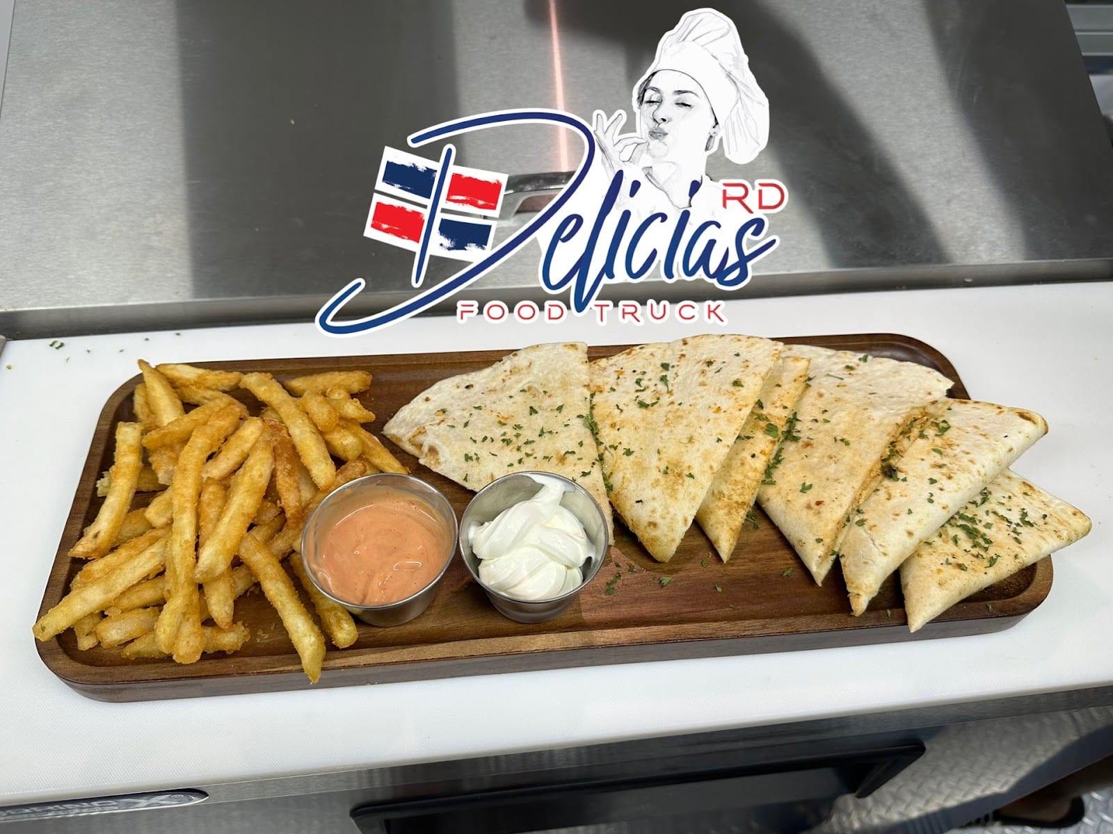 Delicias RD Food Truck