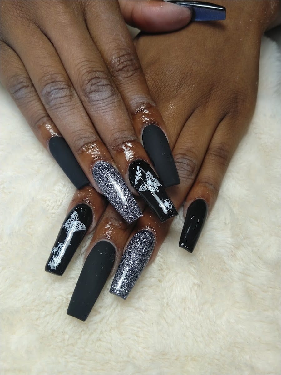 Relax Nails, photo 2