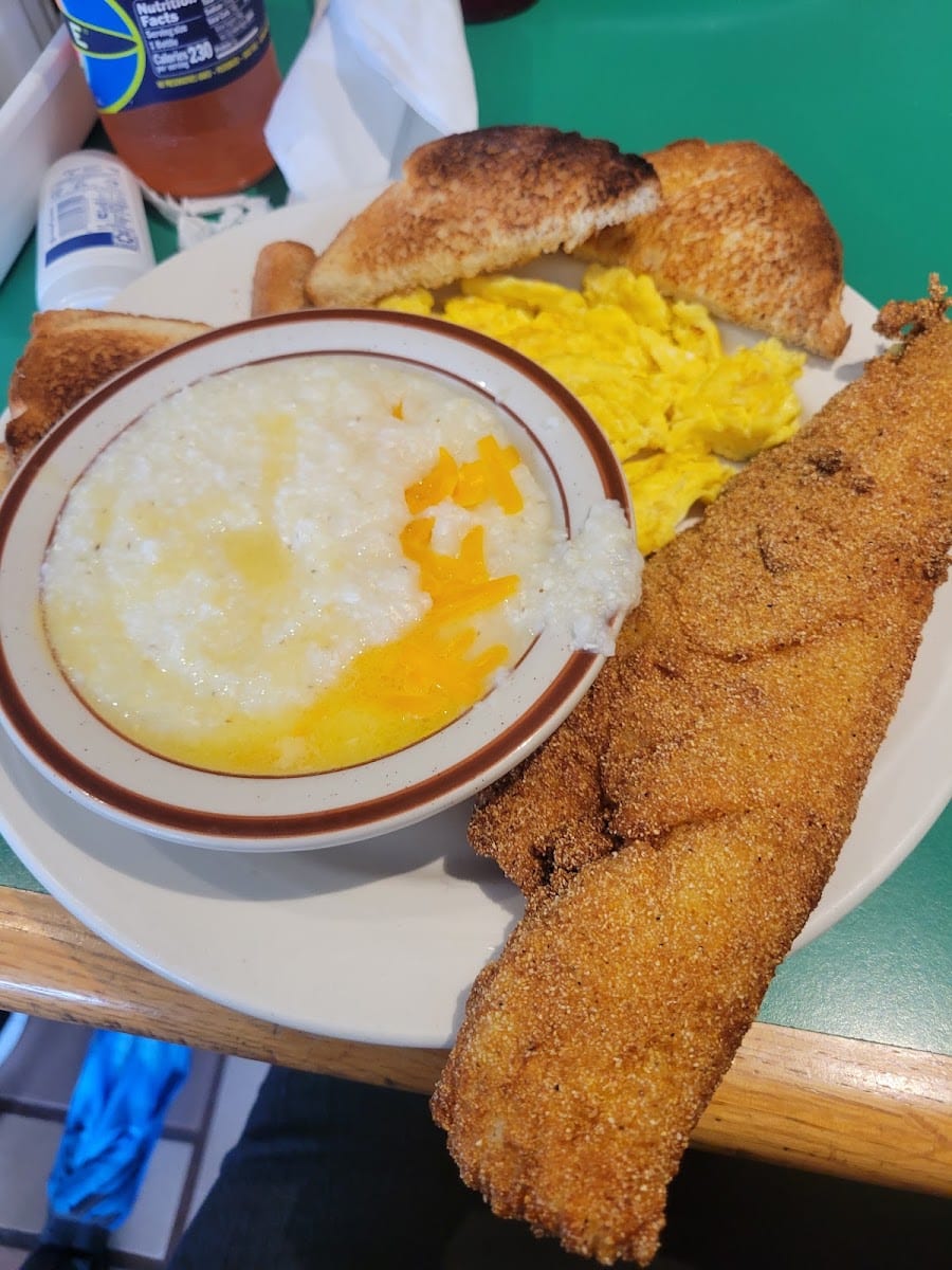 Goodman Family Restaurant, photo 2