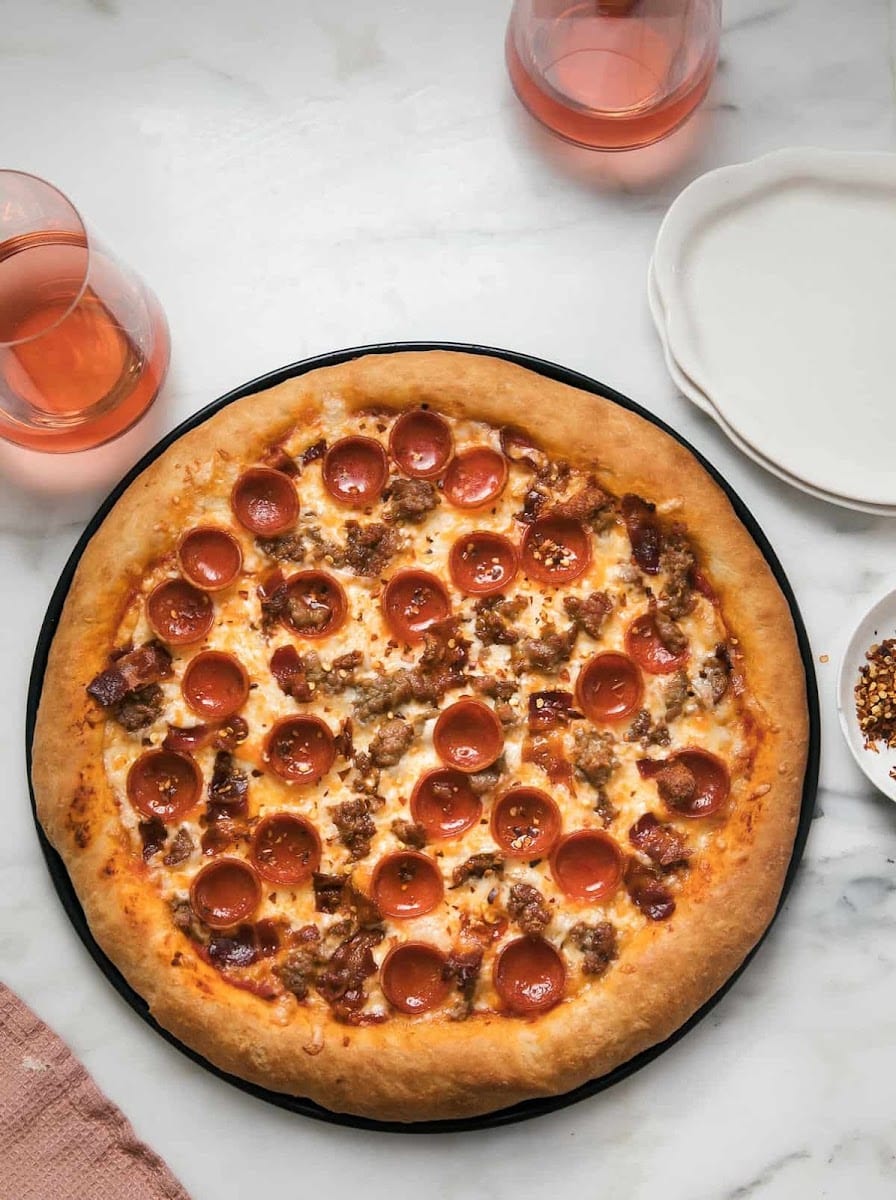 Two Paisan's Pizzeria & Cafe