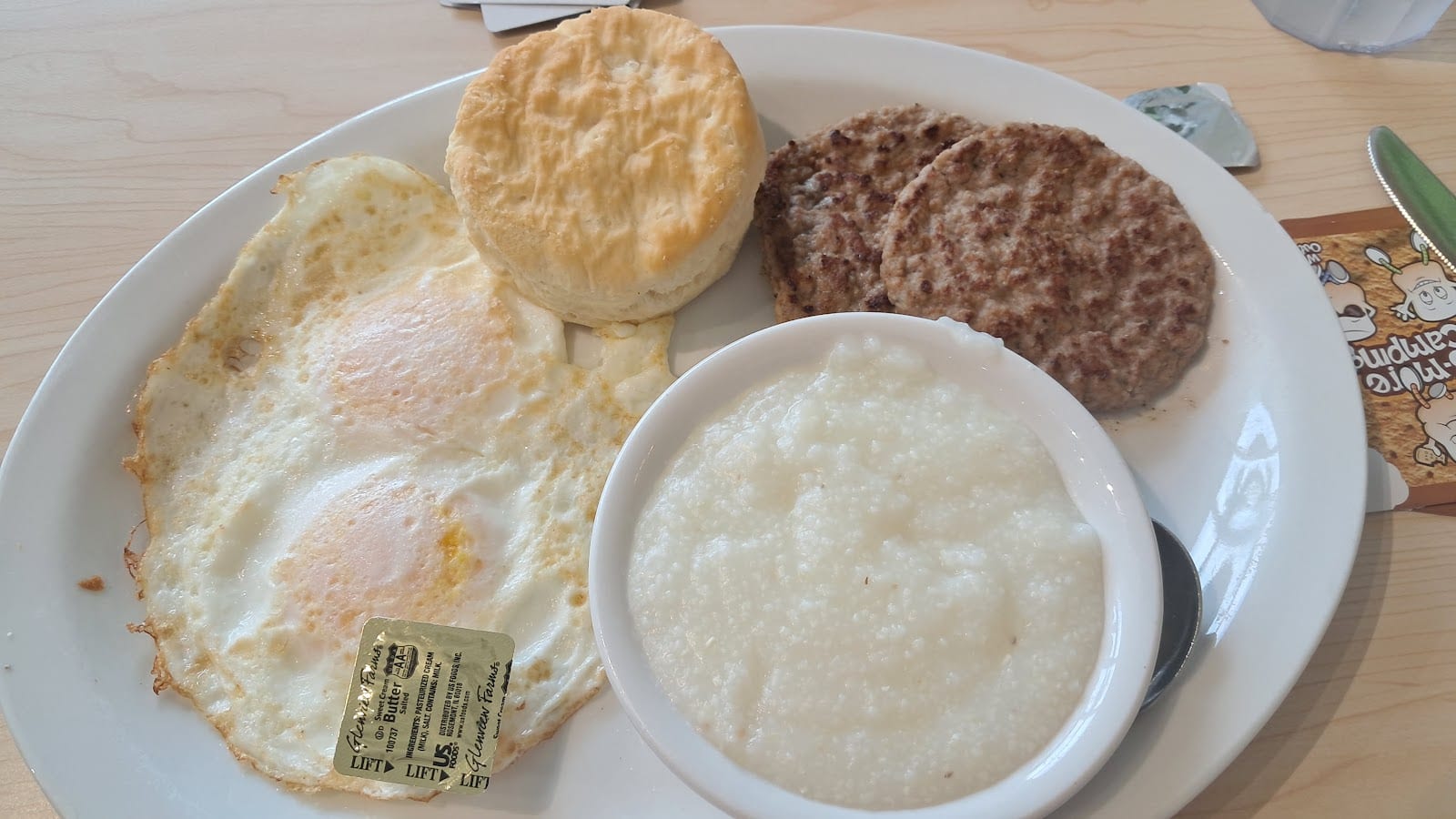 The Toasted Yolk Cafe, photo 4