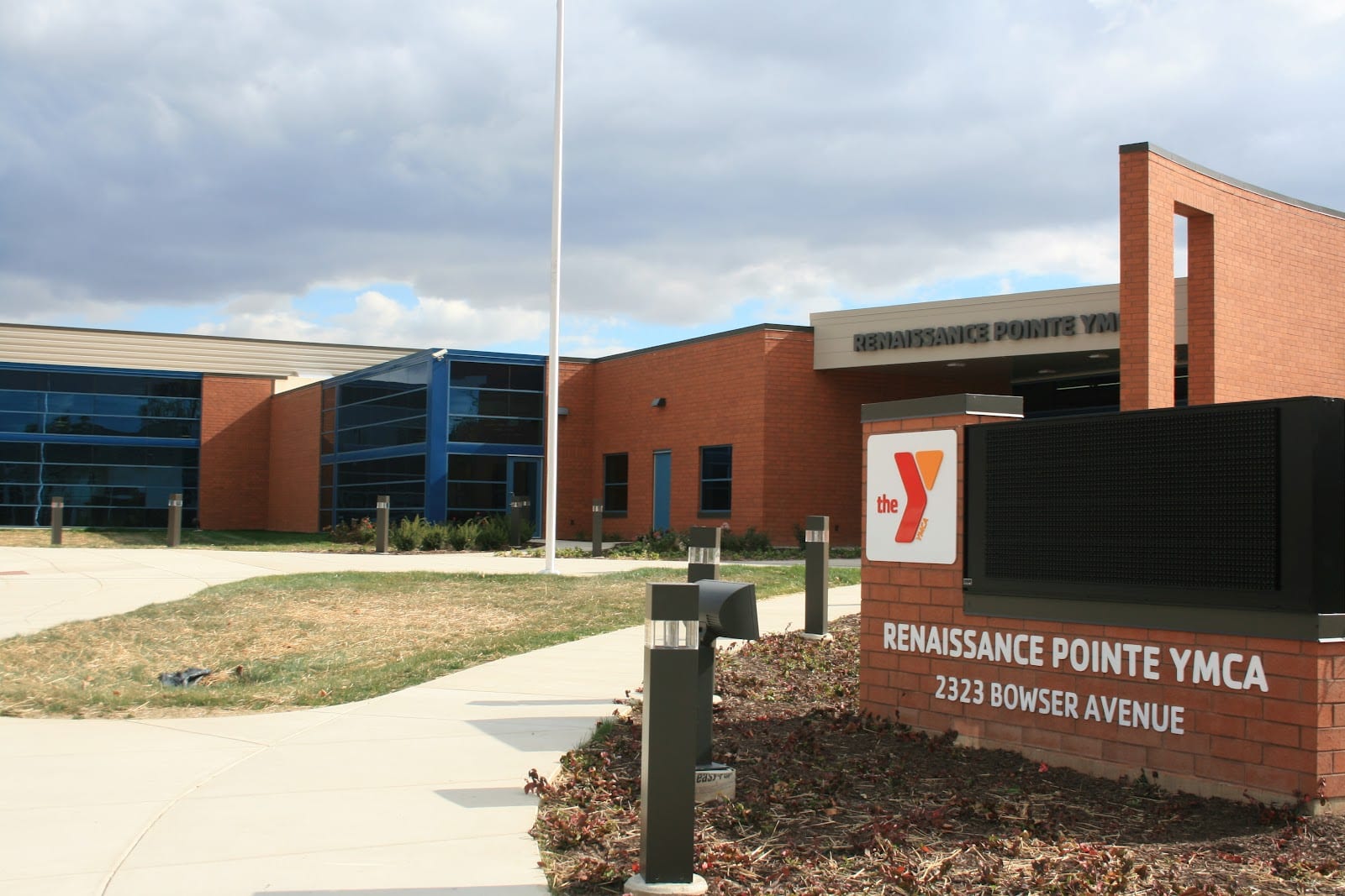 Renaissance Pointe YMCA, photo 2