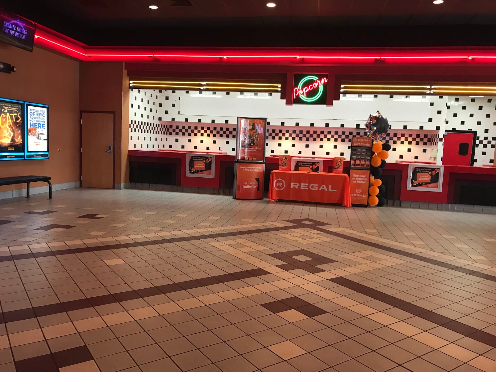 Regal Barn Plaza, photo 4
