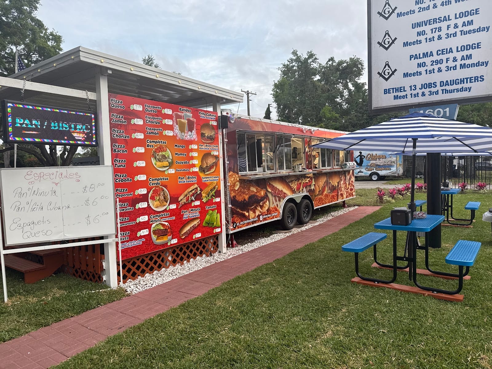 El Recreo Pizzeria y Parrilla al carbón, photo 3