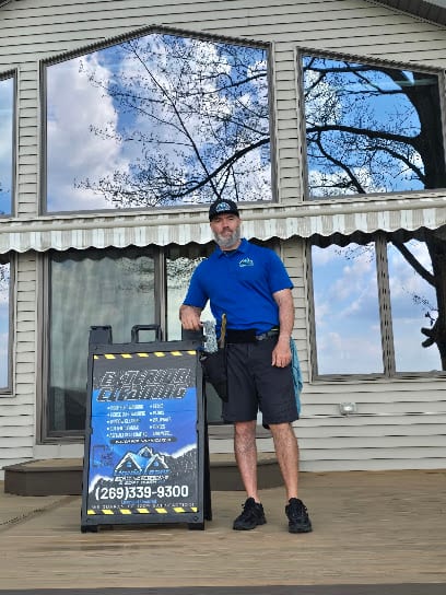 Liquid Laser Power Washing & Soft Wash