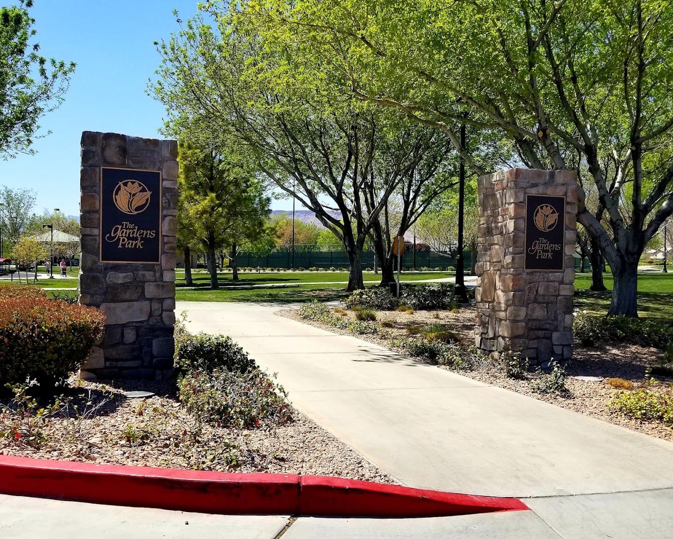 Gardens Park, photo 3
