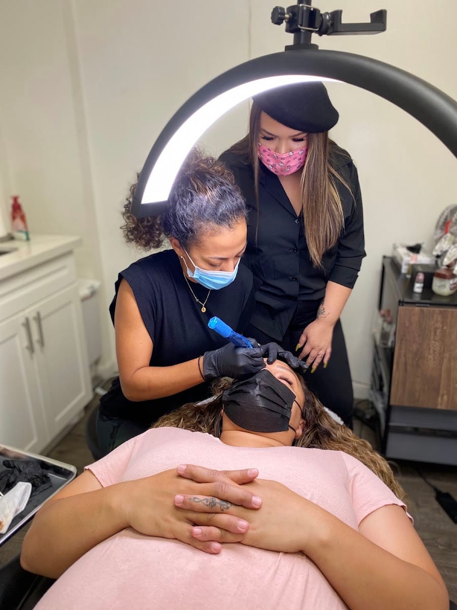 Hawaii Brow Studio