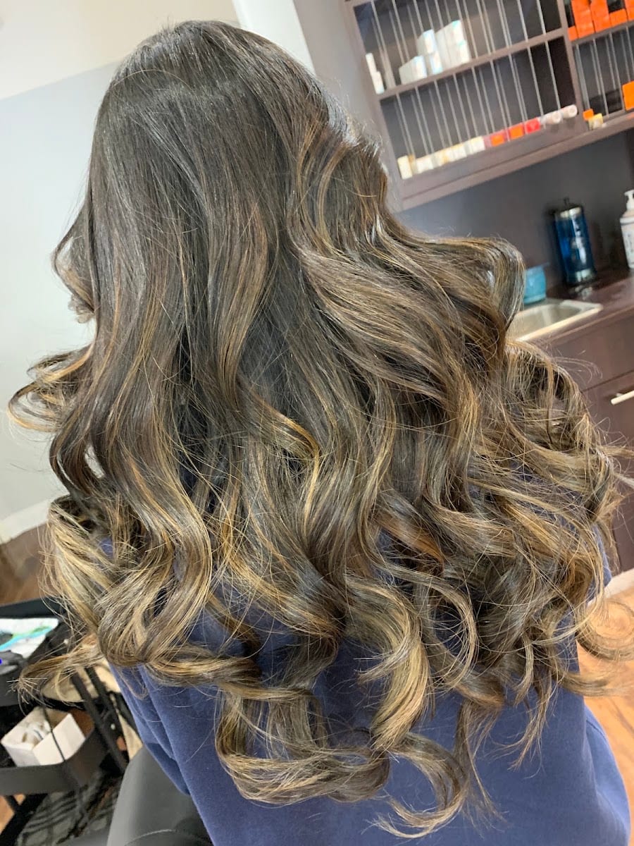 Danyal Habibi Hair, photo 4