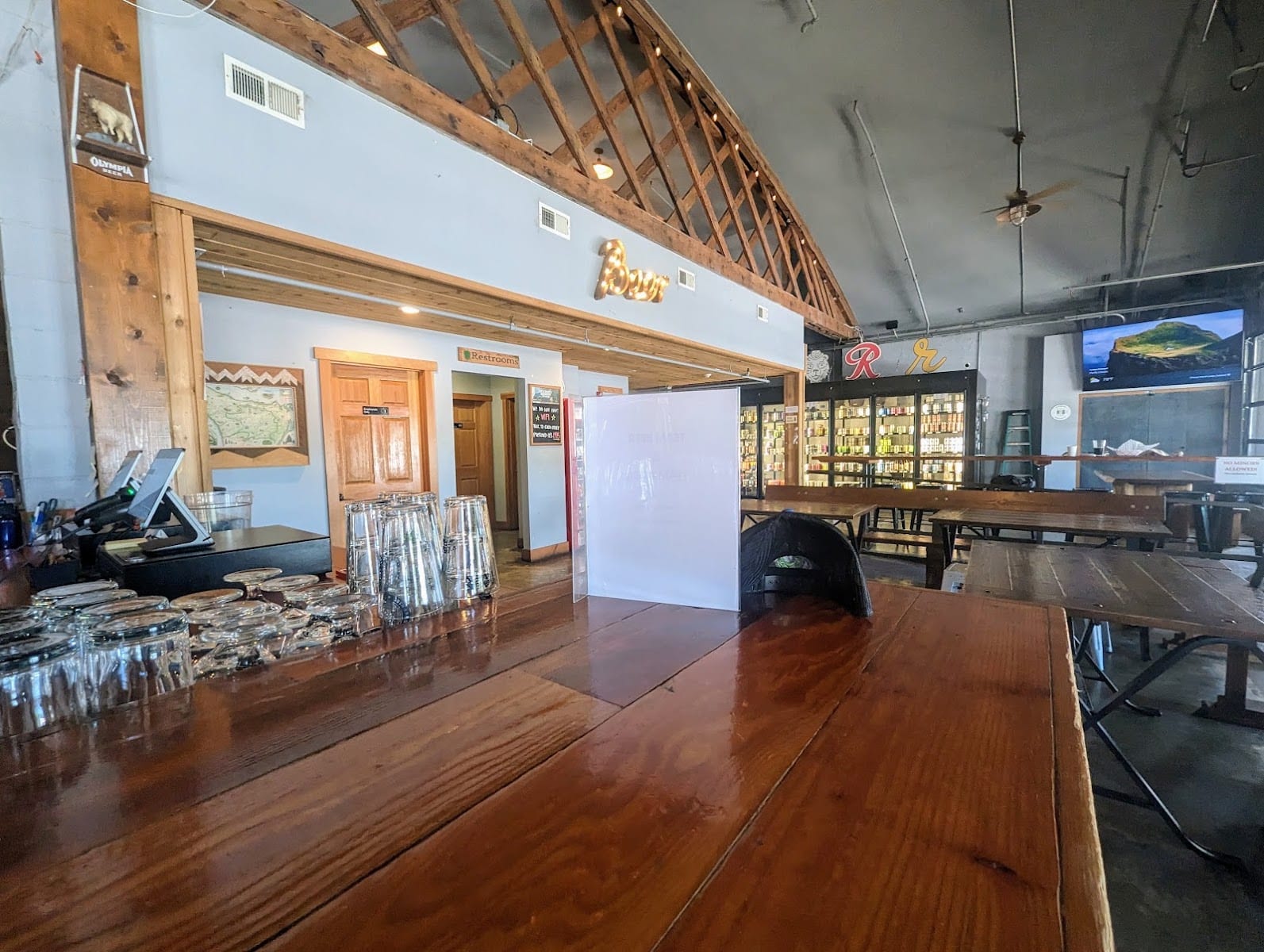 Oly Taproom, photo 3