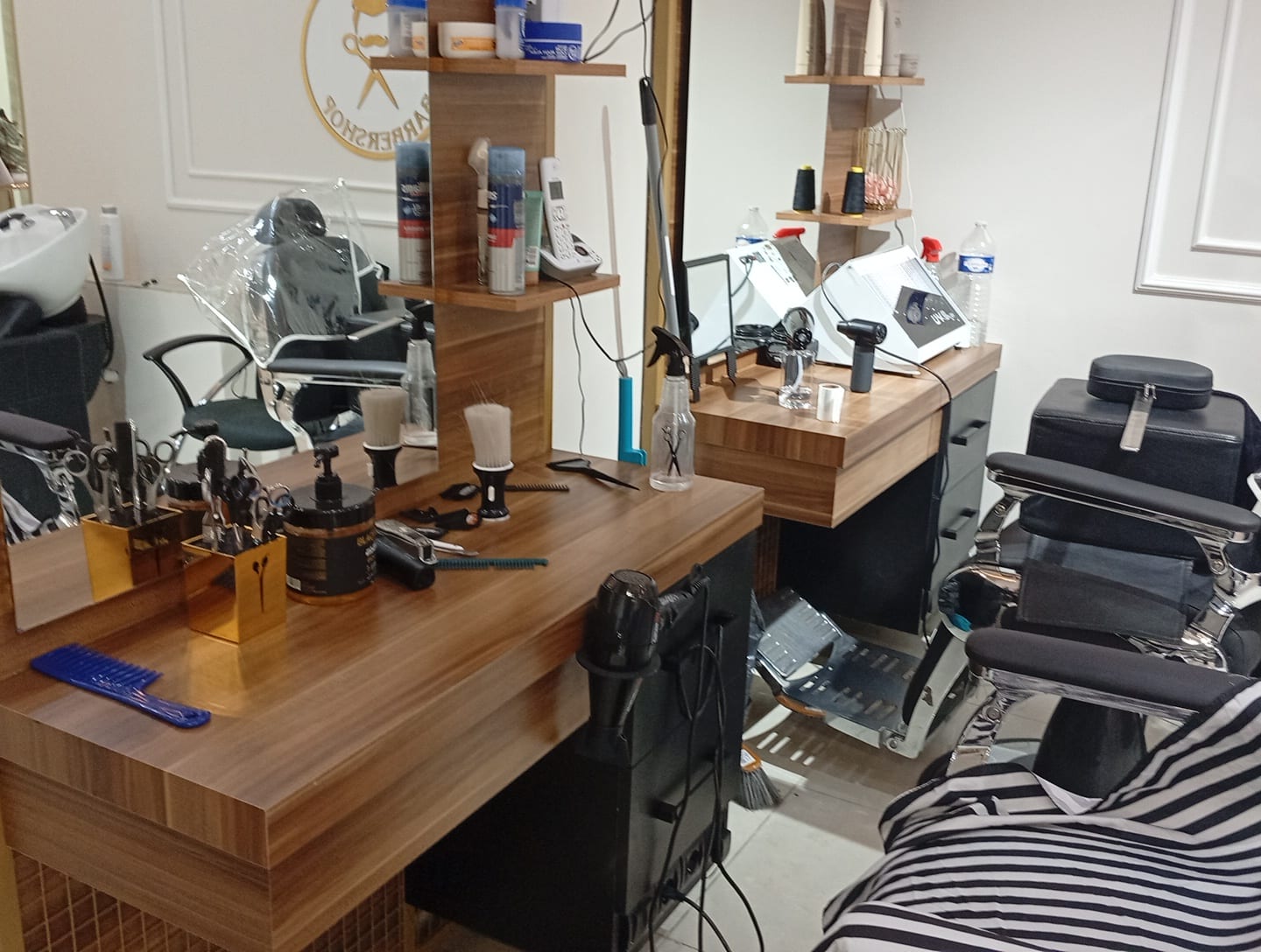 Beauty salon
