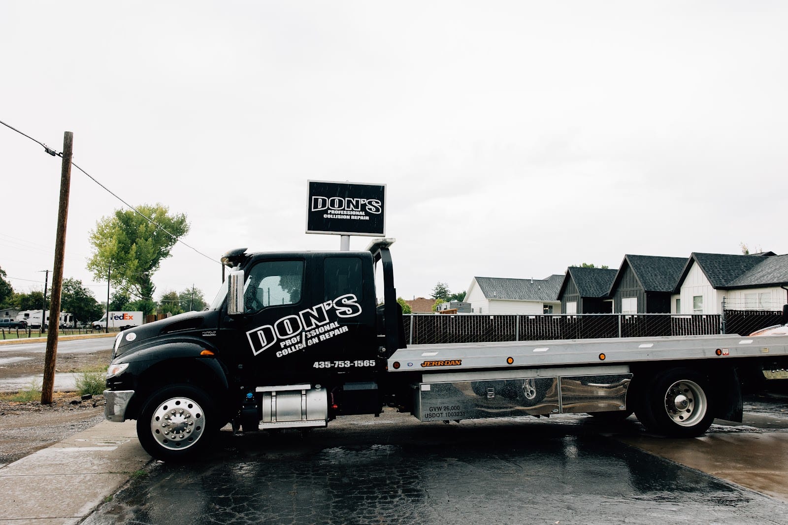 Don's Auto Body & Glass, photo 3