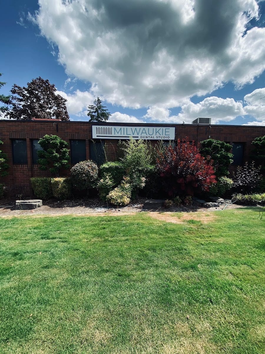 Milwaukie Dental Studio