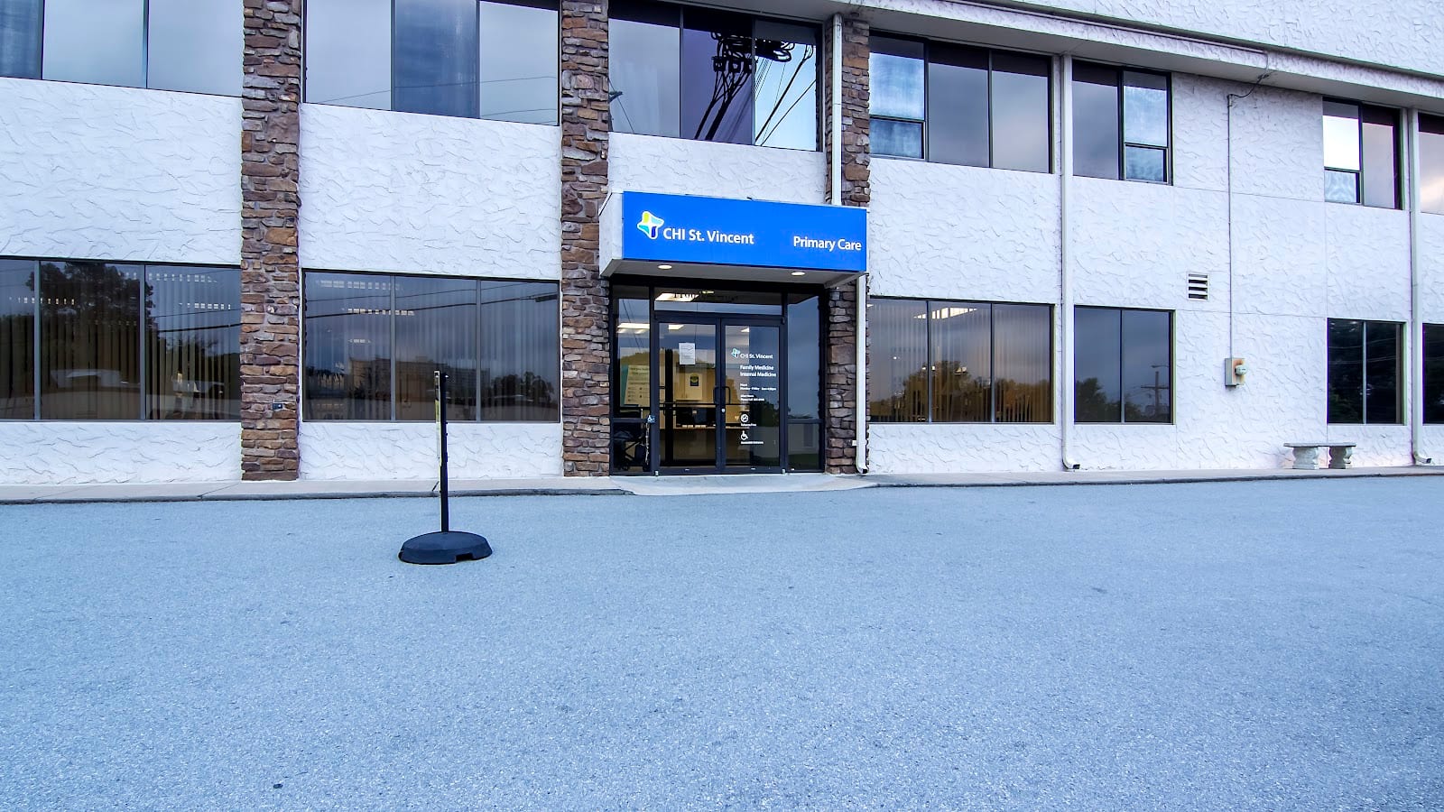 CHI St. Vincent Primary Care on Kanis, photo 4