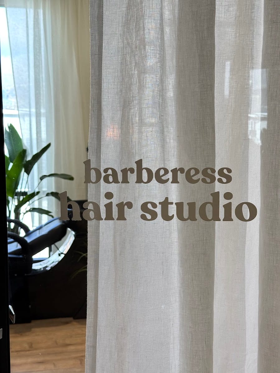 Barberess Hair Studio, photo 4