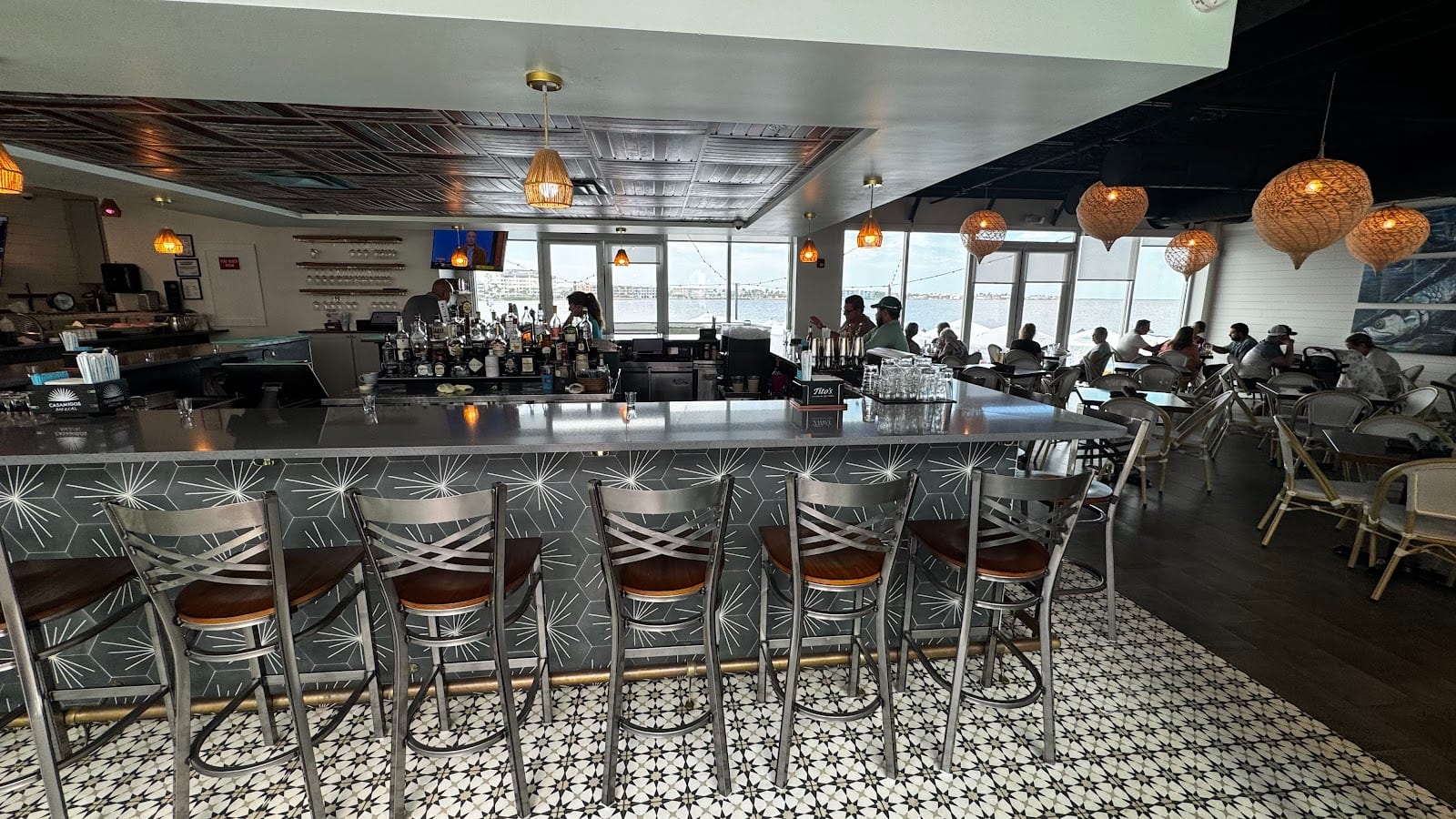 The Islands Kitchen & Cocktail House