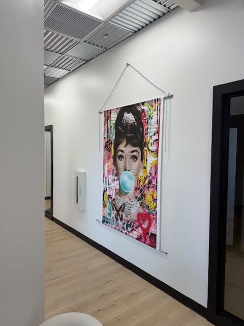 Sola Salons, photo 4