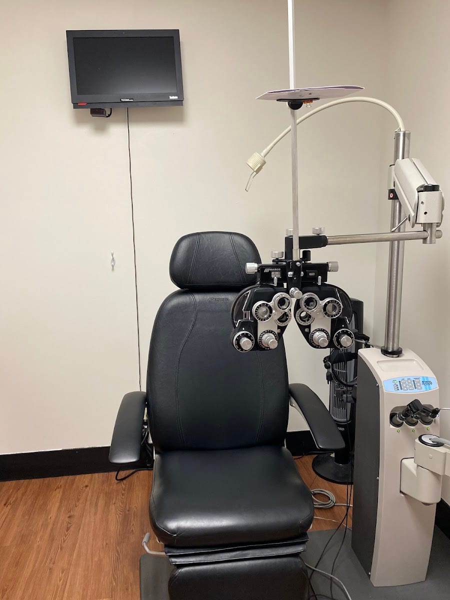 Honest Eye Doctor, photo 4
