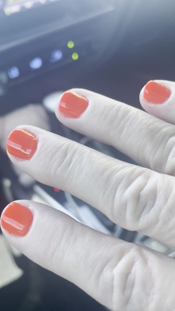 Luvs Nails, photo 2