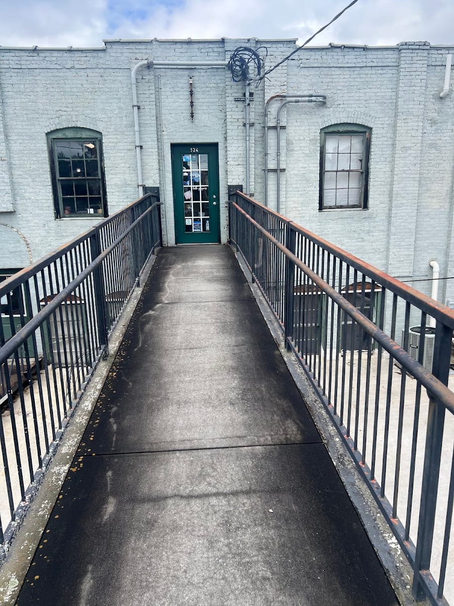 Cindy Carnes Salon, photo 2