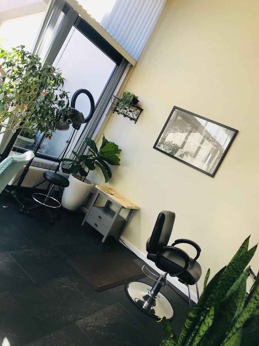 Fresh Image 808 Salon