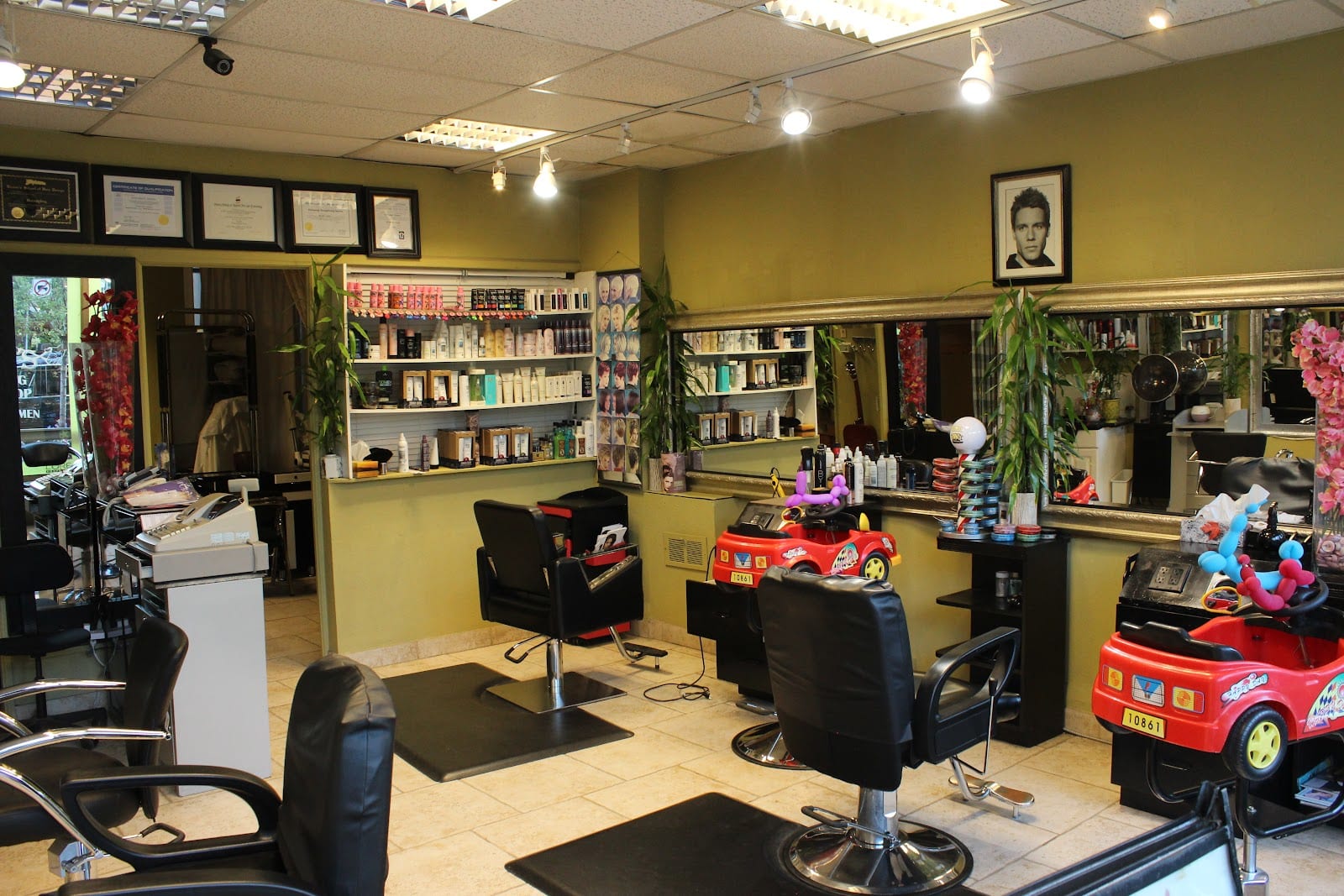 Joseph's Barber Shop, photo 2