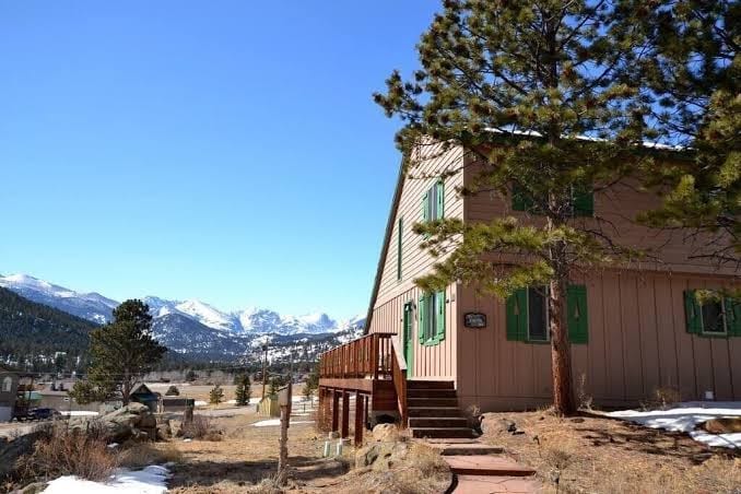 Park Entrance Lodge 8B 5Ba, Views! FirePit, HTub, Billiards, Indoor BBCourt3030