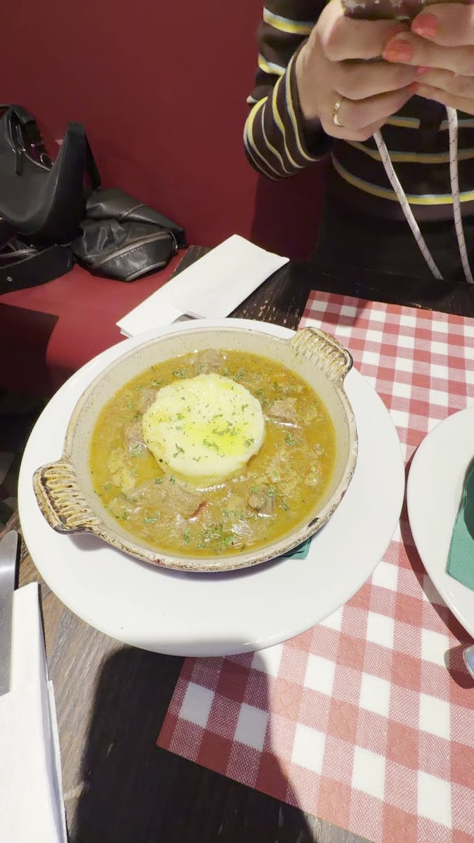 Bistrot L'Estrapade – Bœuf Bourguignon & Cuisine Traditionnelle Française, photo 3