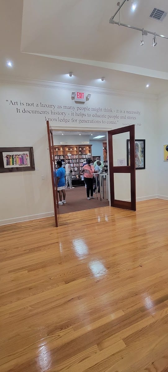 Hearne Fine Art, photo 3