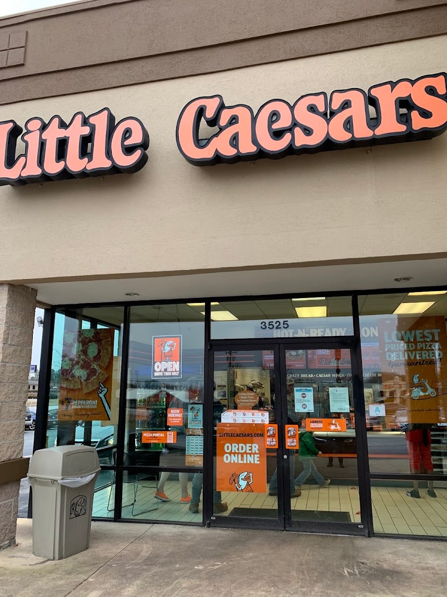 Little Caesars Pizza, photo 2
