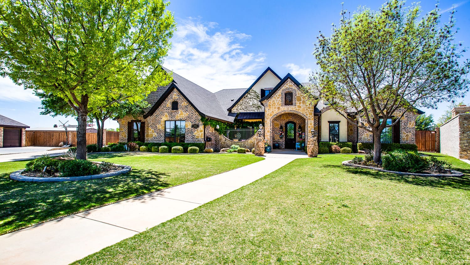 Jennifer Taylor Realtor @ Keller Williams Realty