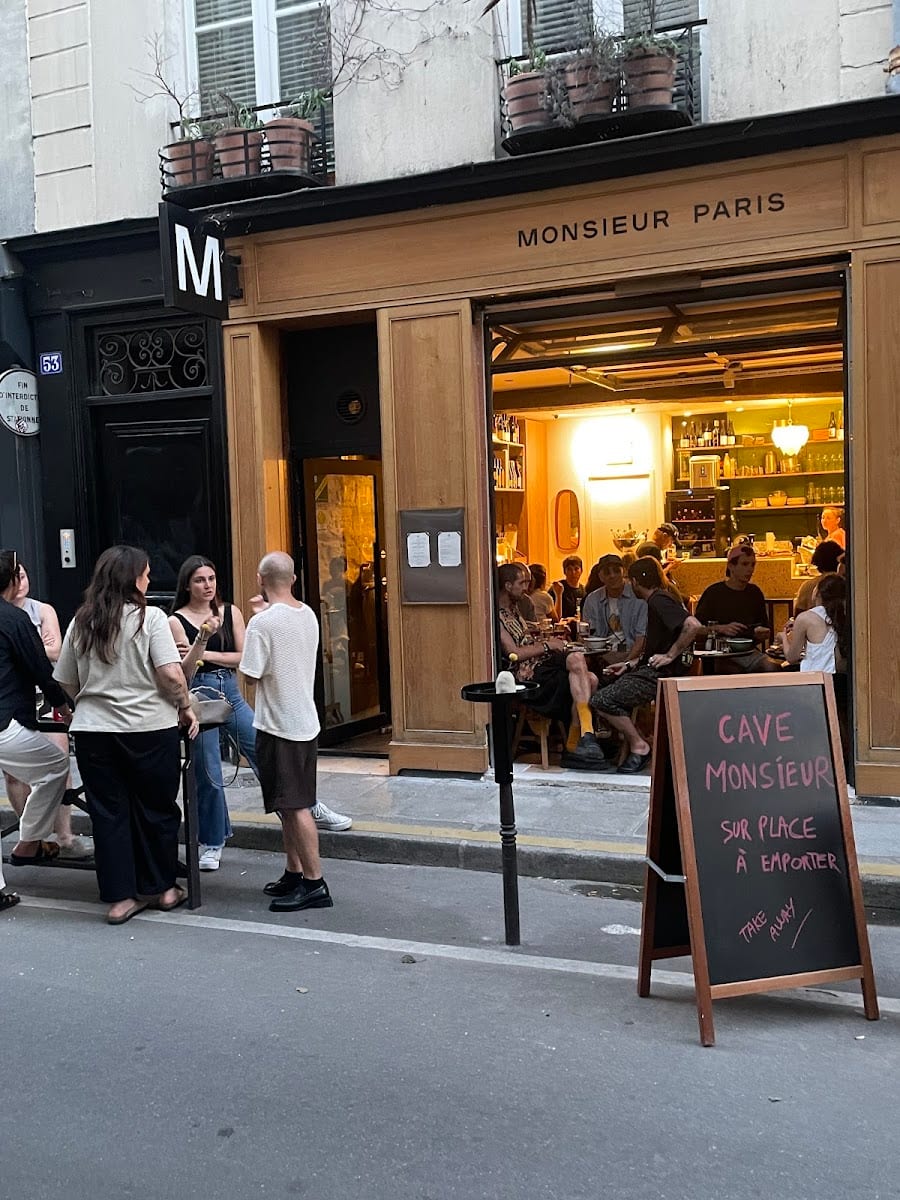 Cave Monsieur Paris