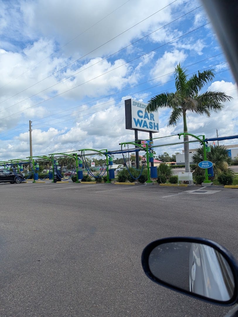 Speedy Clean Car Wash, photo 2