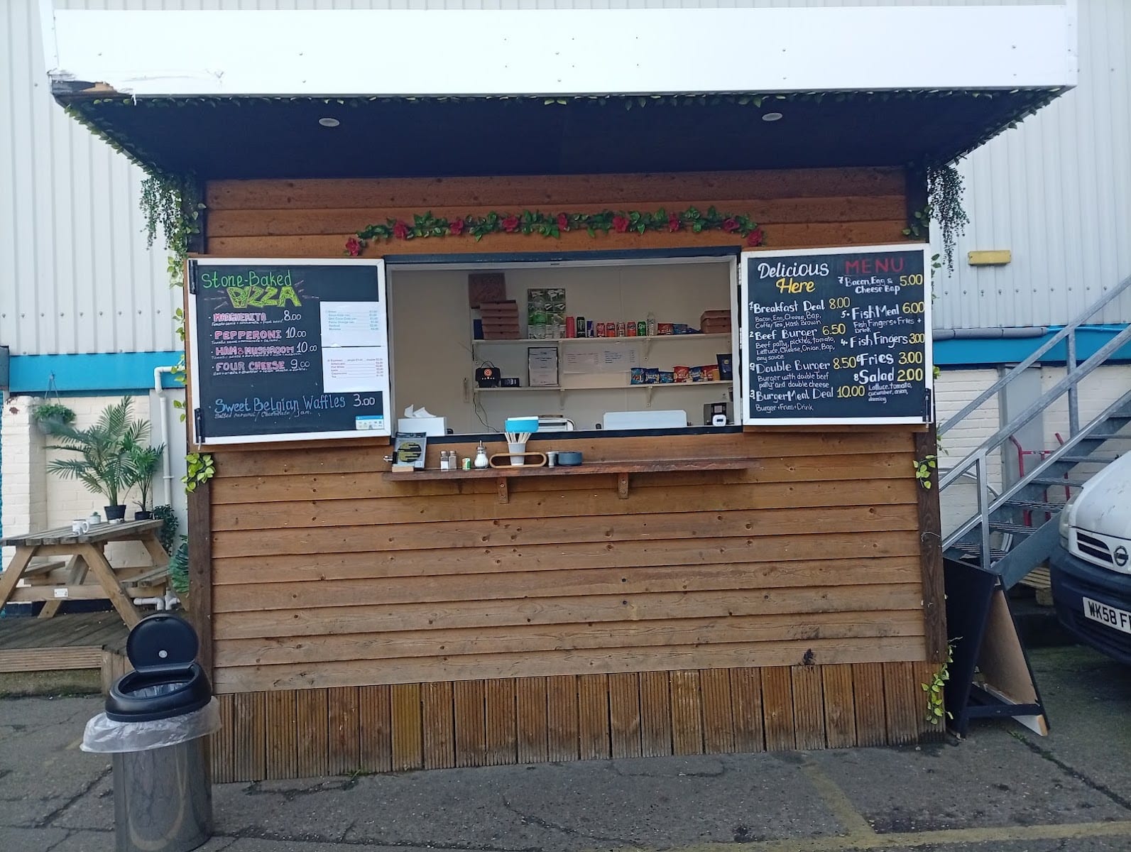 Delicious Here, photo 2