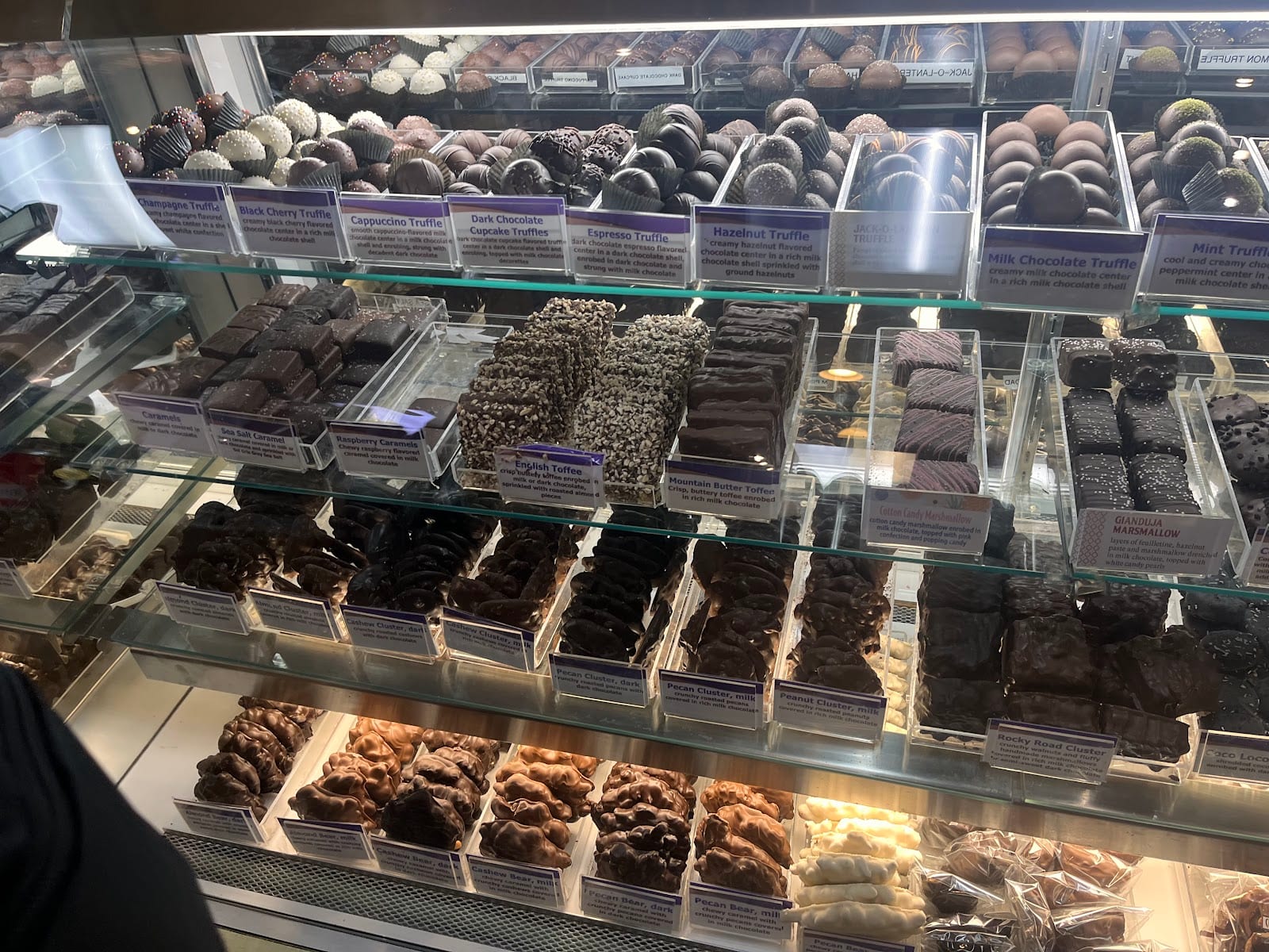 Rocky Mountain Chocolate Factory of Round Rock, TX at Premium Outlets, photo 4