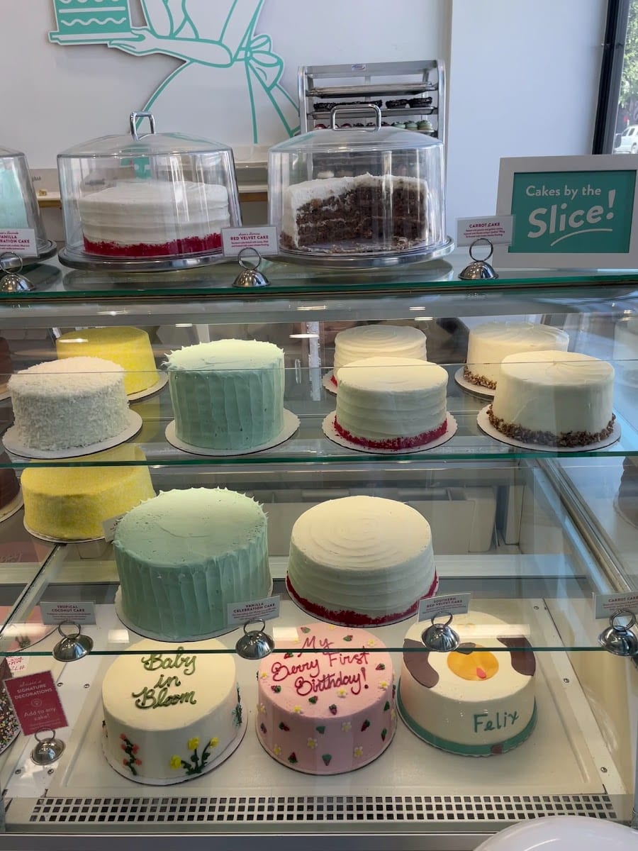 SusieCakes - Chestnut, photo 3