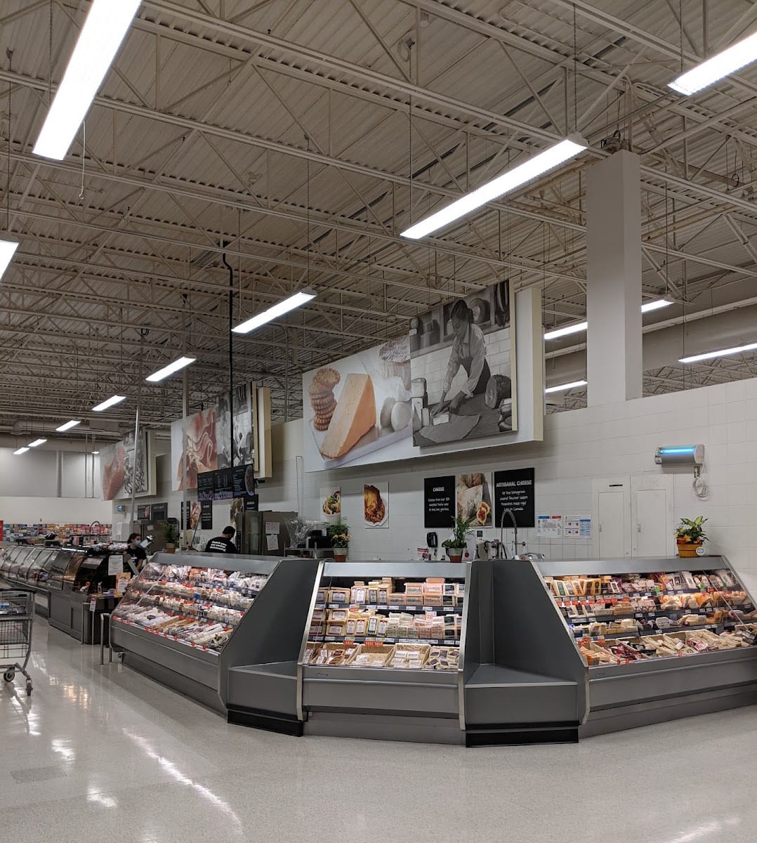 Jim's NOFRILLS Richmond Hill, photo 4