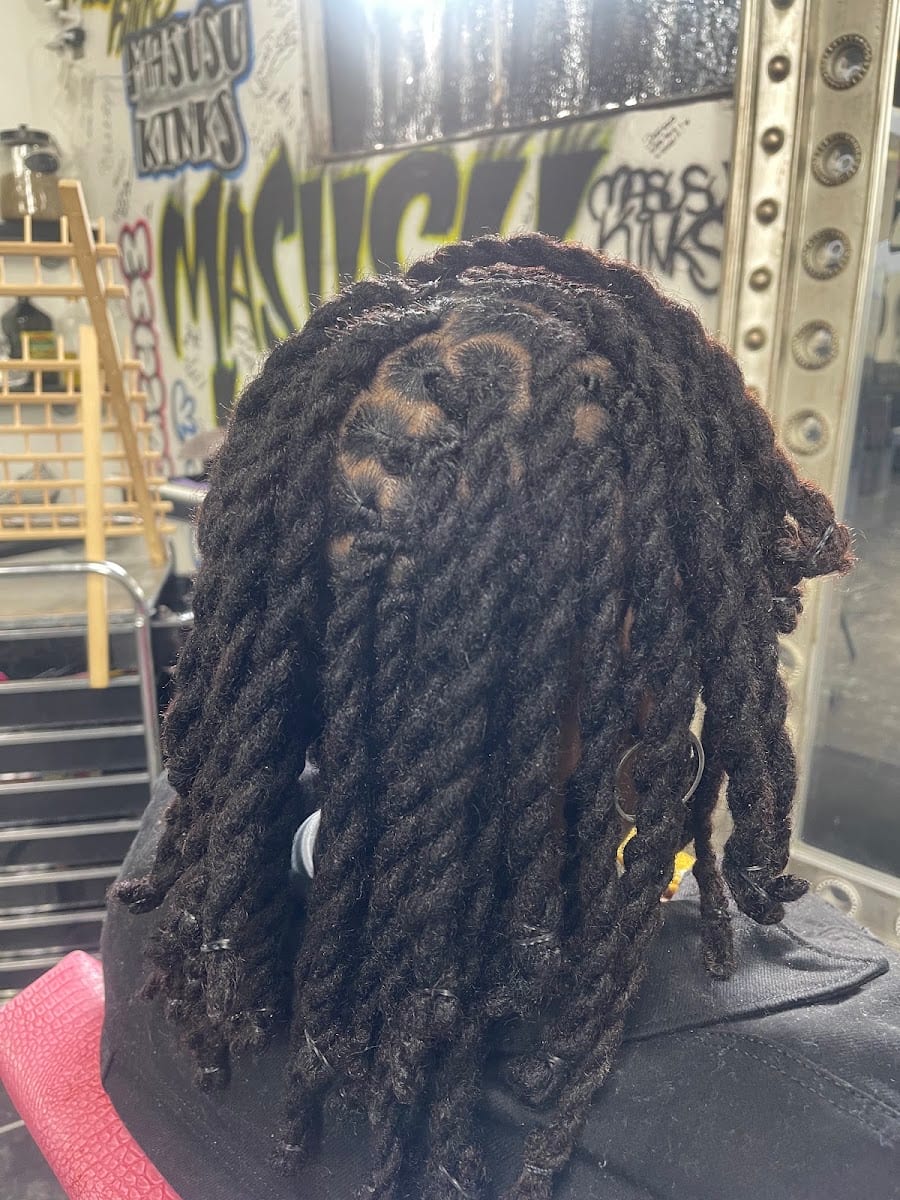 Masusu Kinks Braids and Loc Lounge