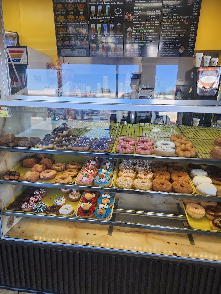 Sak Donuts