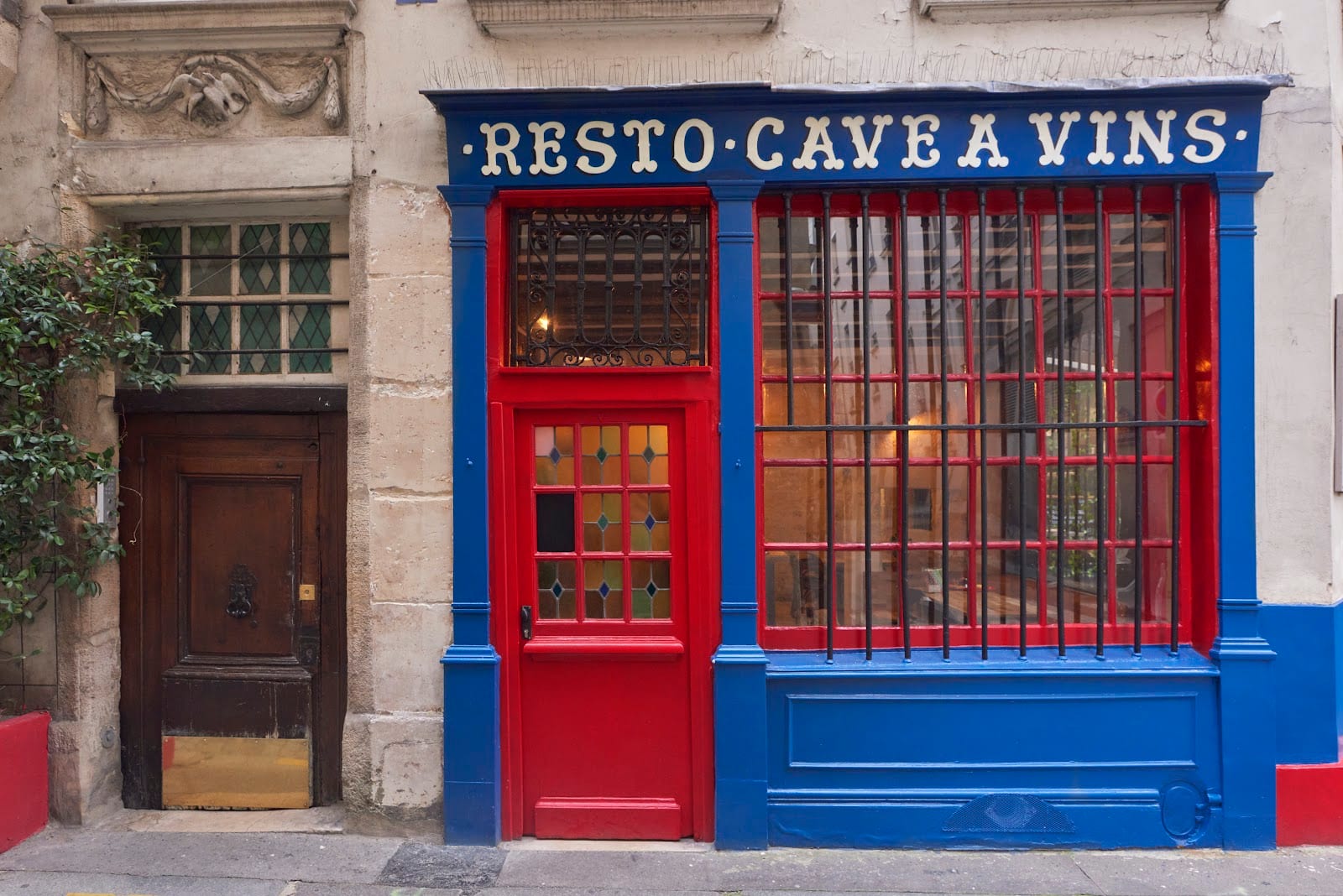 Les Deux Colombes, photo 2