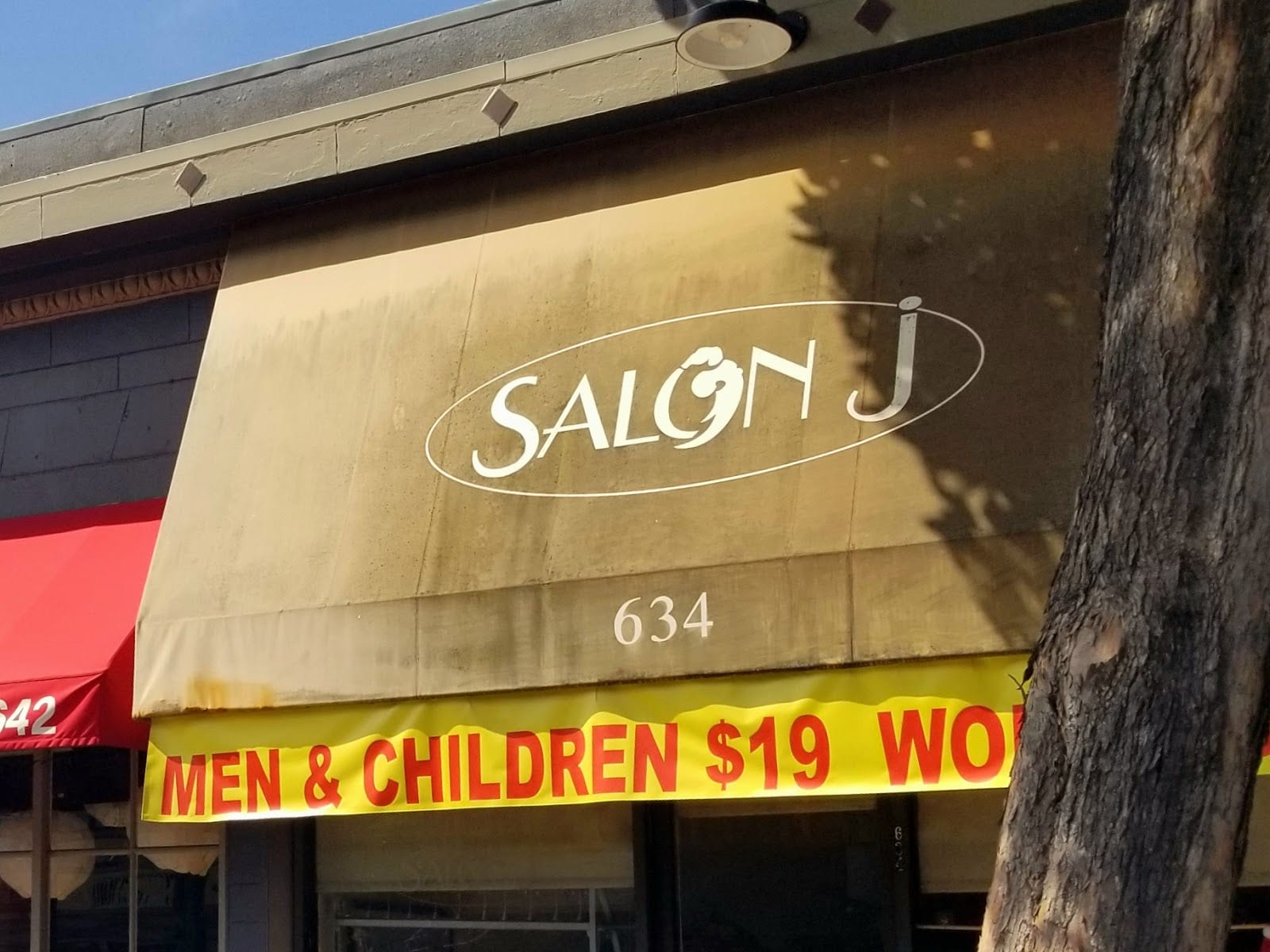 Salon J